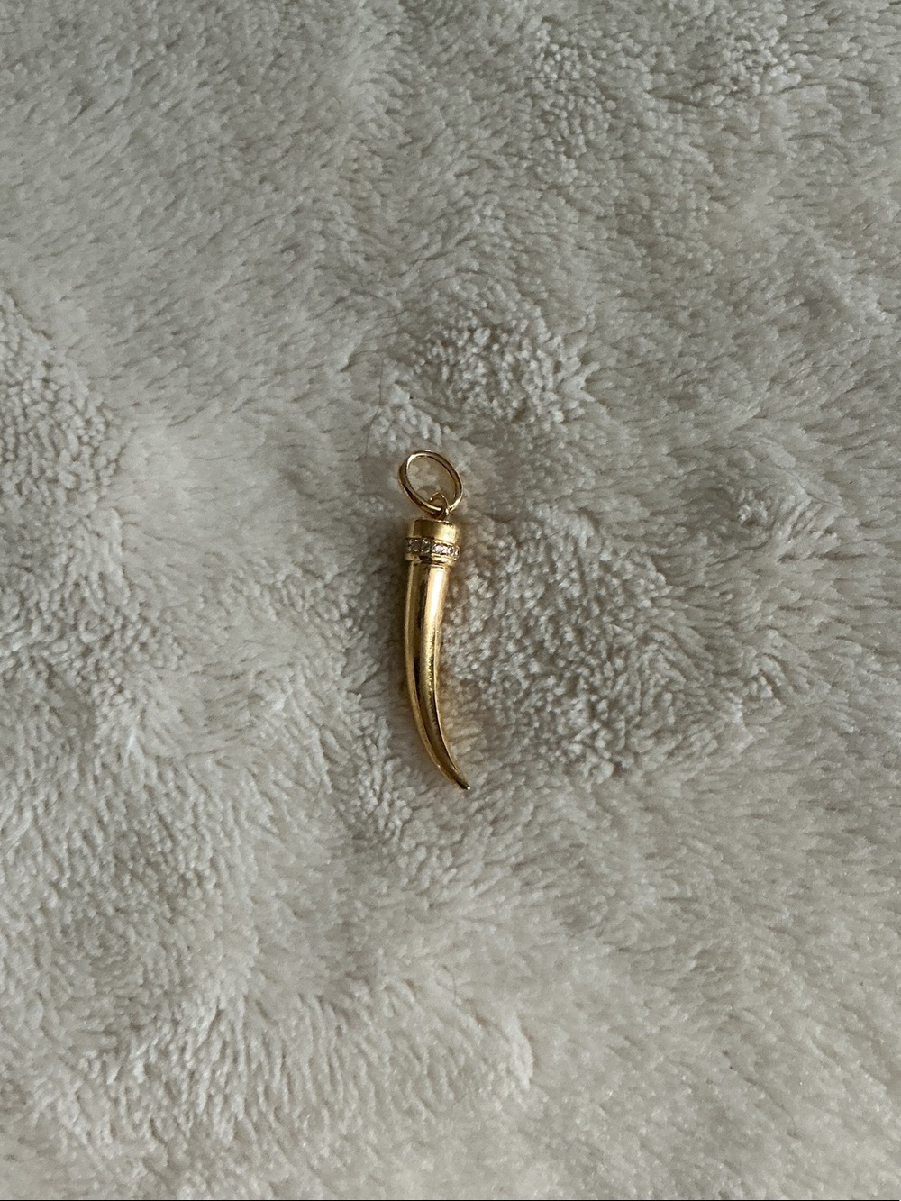 Hillberg & Berk Gold Tusk Charm